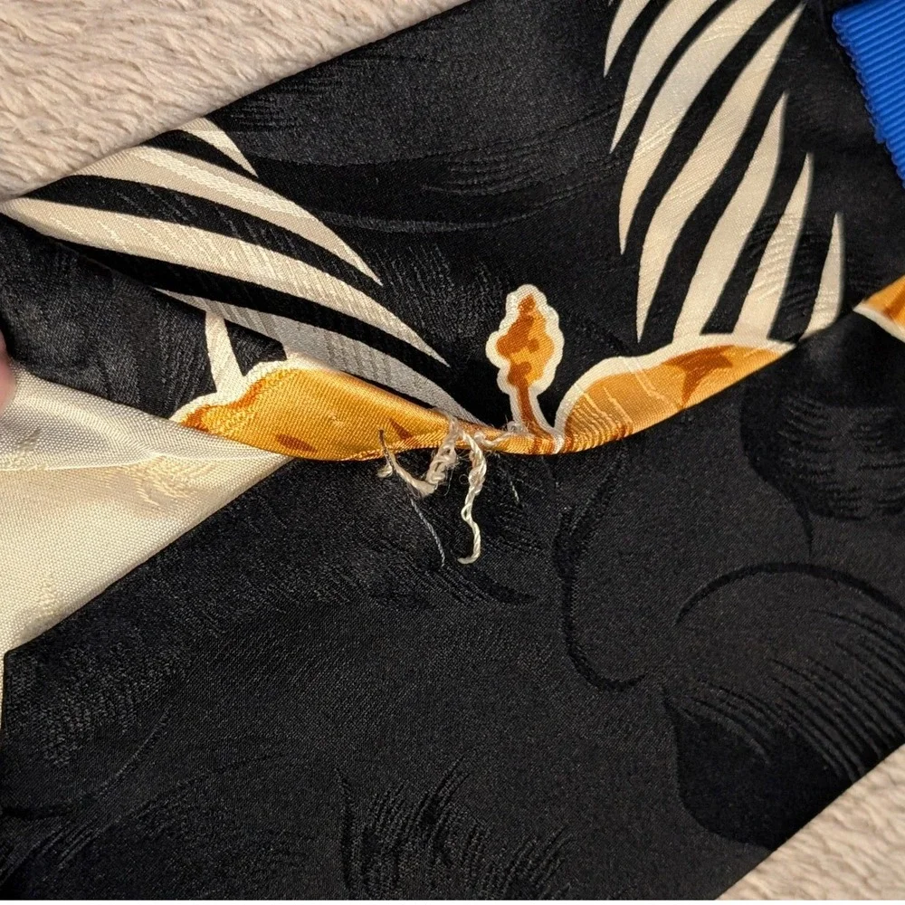 Tommy Bahama Necktie Silk Hibiscus Floral Tropical Black Orange Cream OSFA